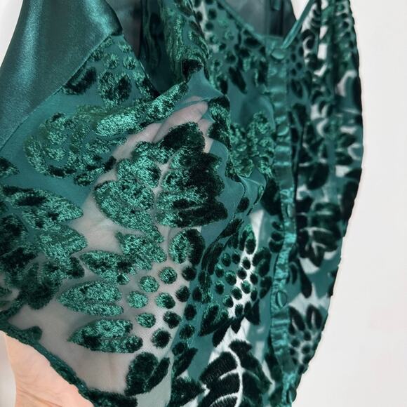 Cacique Floral Lace Teddy Lingerie Thong Bodysuit Hunter Green Size S - Picture 3 of 4